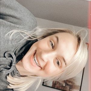 Meet your Posher, Sarah grace